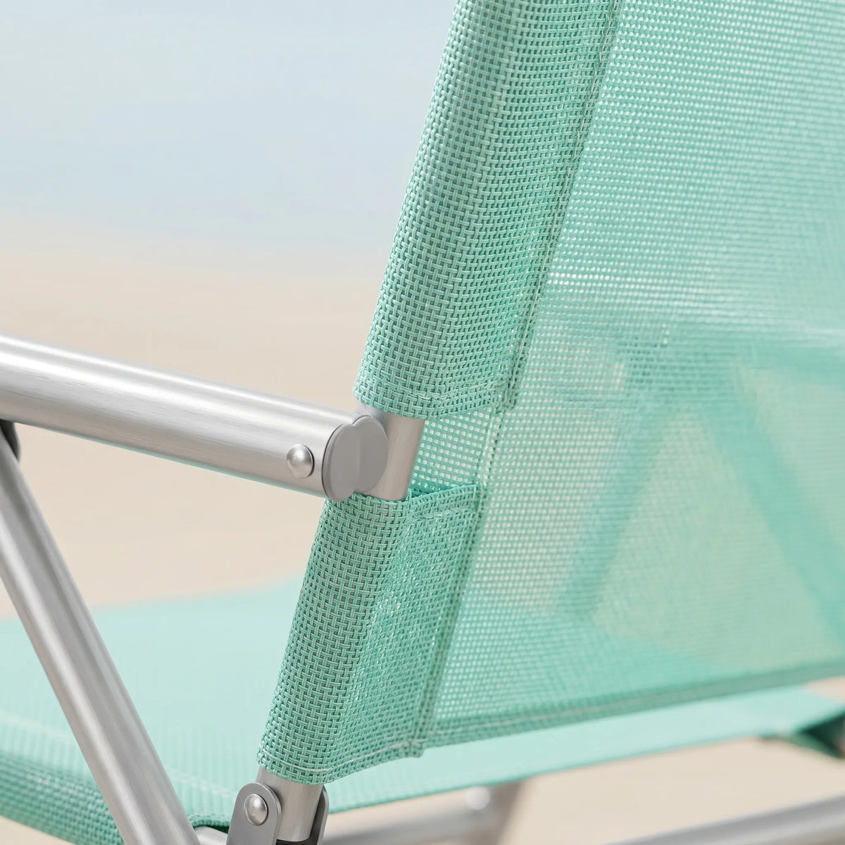 Beach Chair | Lightweight Folding & 4-Position Adjustable Backrest