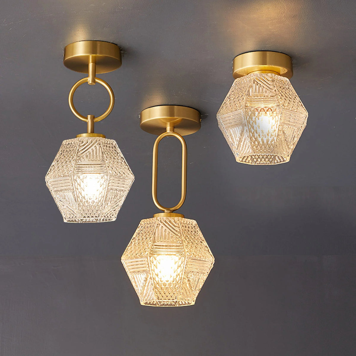 Ceiling Lamp | Diamond-Pattern Gold Finish & Integrated LED | Compact Profile
