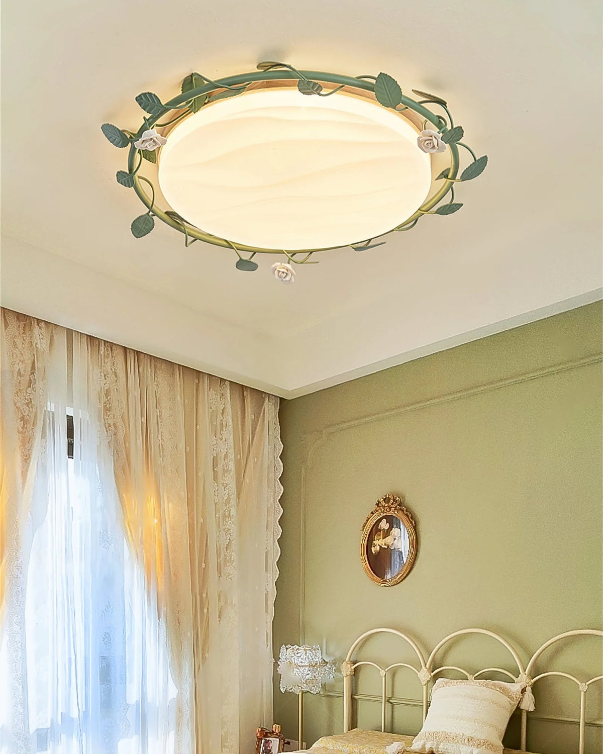 Ceiling Lamp | Rose Wreath Design & Energy-Efficient LED
