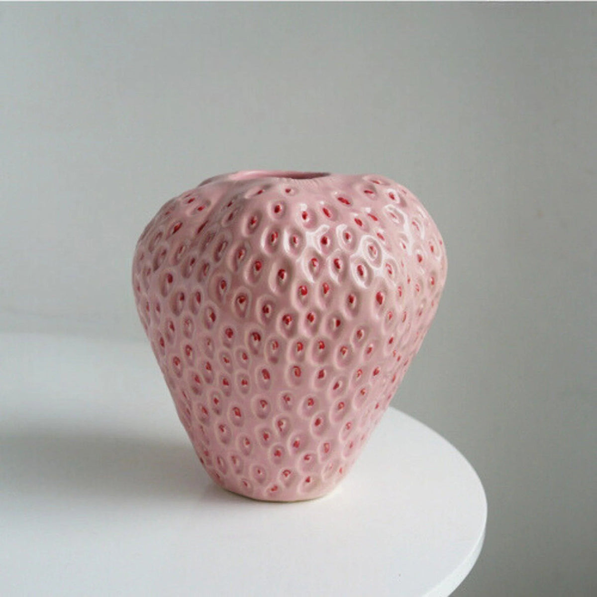 Decorative Vase | Strawberry Shape | Dimpled Seeds & Glossy Finish