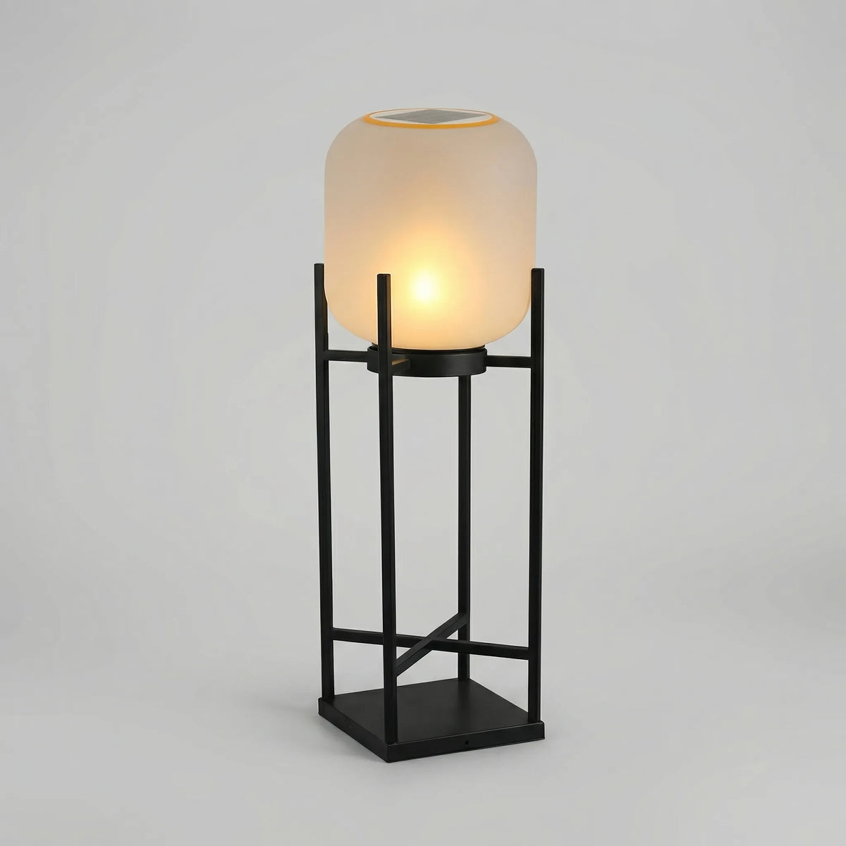 Freestanding Garden Lamp | Solar-Powered & Automatic | IP65 Rated