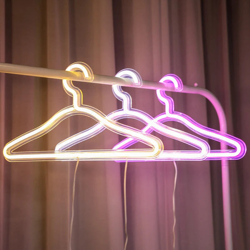 Hanger-Shaped Lamp | Neon-Style Mood Light & USB-Powered | 39 cm