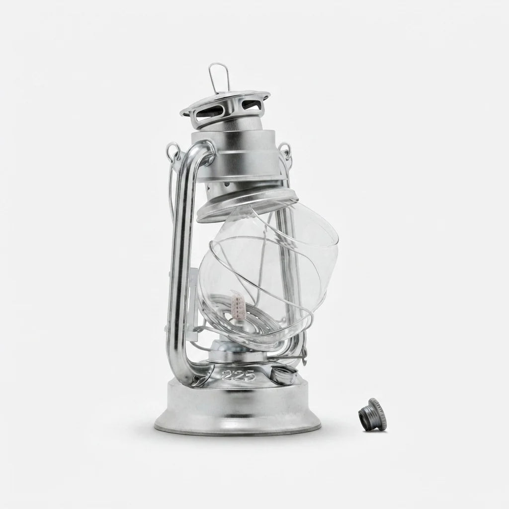 Kerosene Lantern | Weatherproof Metal & Traditional Design | Sizes M & L