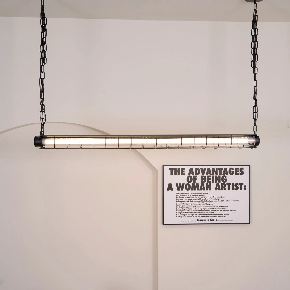 Linear Pendant Light | Integrated LED & Adjustable Suspension | 123 cm