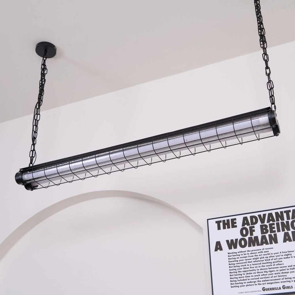Linear Pendant Light | Integrated LED & Adjustable Suspension | 123 cm