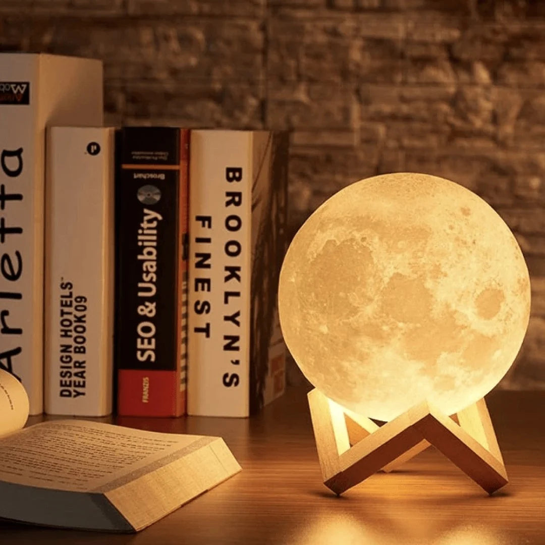 Moon Lamp | 3D-Printed Realistic Surface & Touch-Control | With Wooden Stand