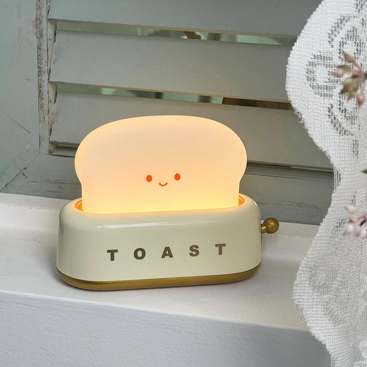 Night Light | Toaster-Shaped Warm 3000K & Adjustable Brightness