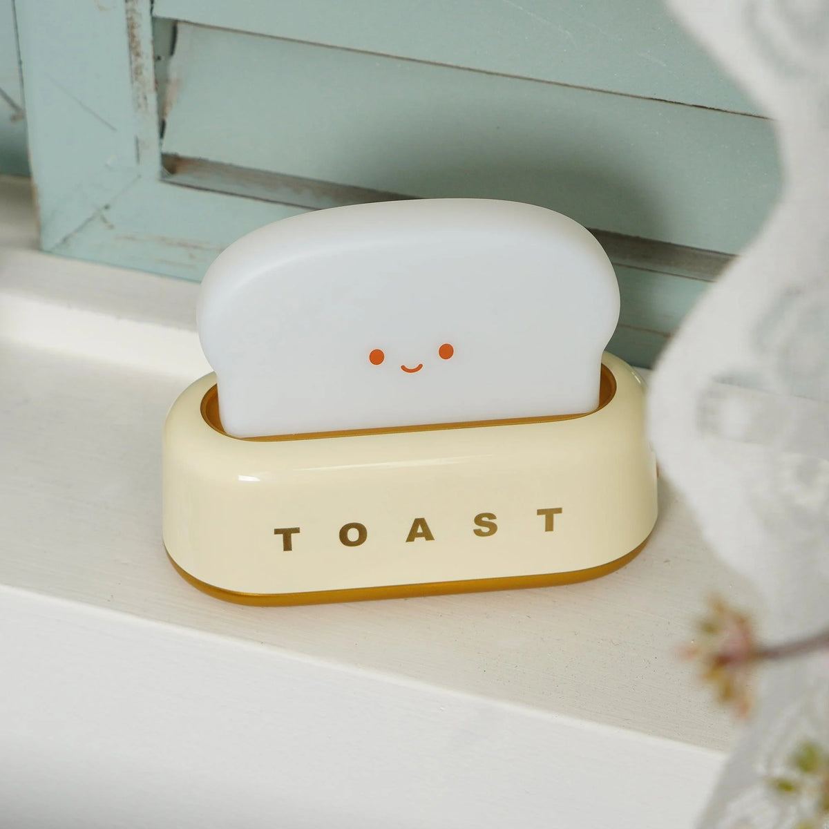 Night Light | Toaster-Shaped Warm 3000K & Adjustable Brightness