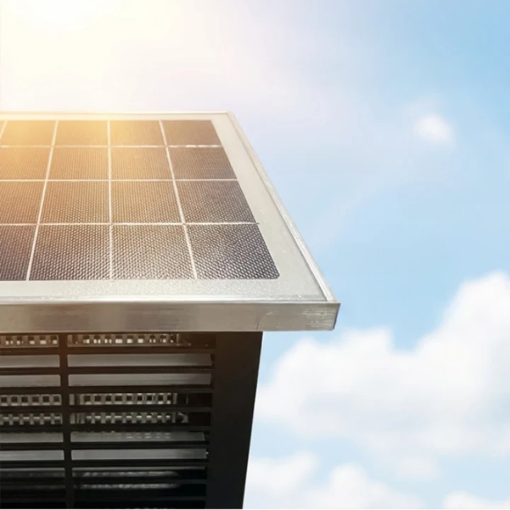Outdoor Mosquito & Insect Killer | Solar-Powered Dual UV-A | Ground Stake Included