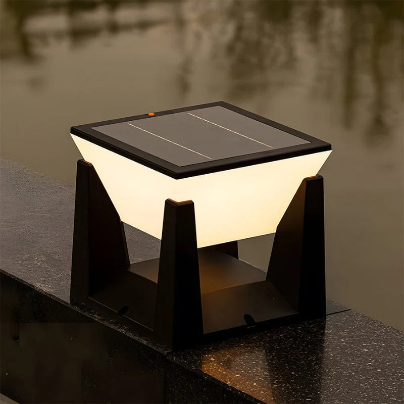 Outdoor Solar Lamp | Cube-Shaped Solar LED & Weather-Resistant