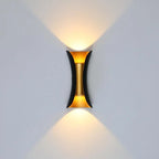 Outdoor Wall Lamp | Integrated LED & IP65 Weather-Resistant
