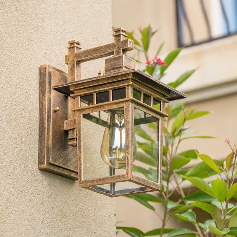 Outdoor Wall Light | Adjustable Head & IP44 Weatherproof
