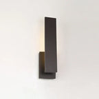 Outdoor Wall Light | Weather-Resistant LED | Timeless Design