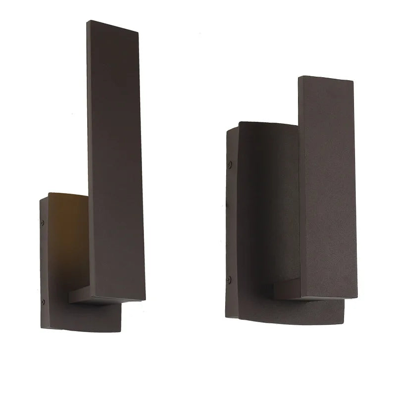 Outdoor Wall Light | Weather-Resistant LED | Timeless Design