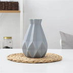 Table Vase | Matte Diamond Texture & Porcelain Ceramic | Small