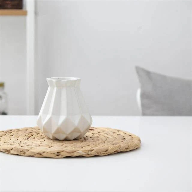 Table Vase | Matte Diamond Texture & Porcelain Ceramic | Small