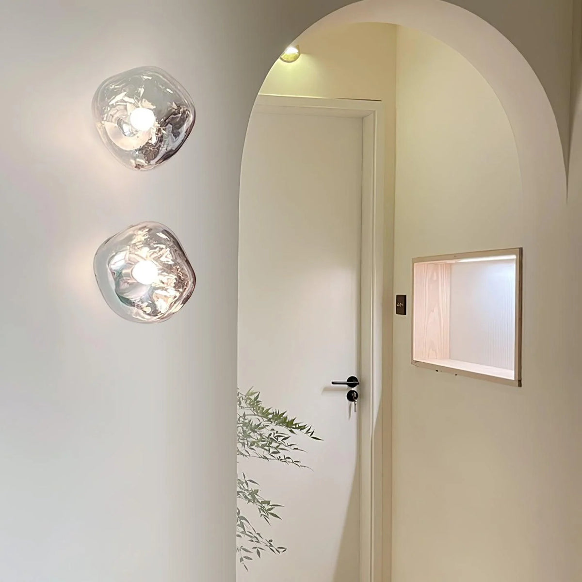 Wall Lamp | Metal Body & Damp-Rated | Two Sizes 18 & 28 cm
