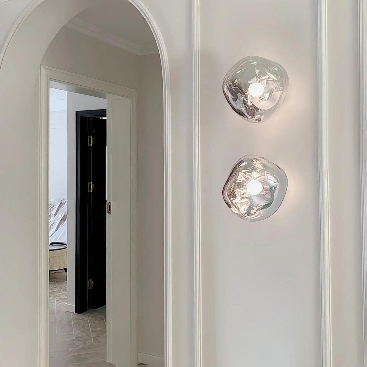 Wall Lamp | Metal Body & Damp-Rated | Two Sizes 18 & 28 cm