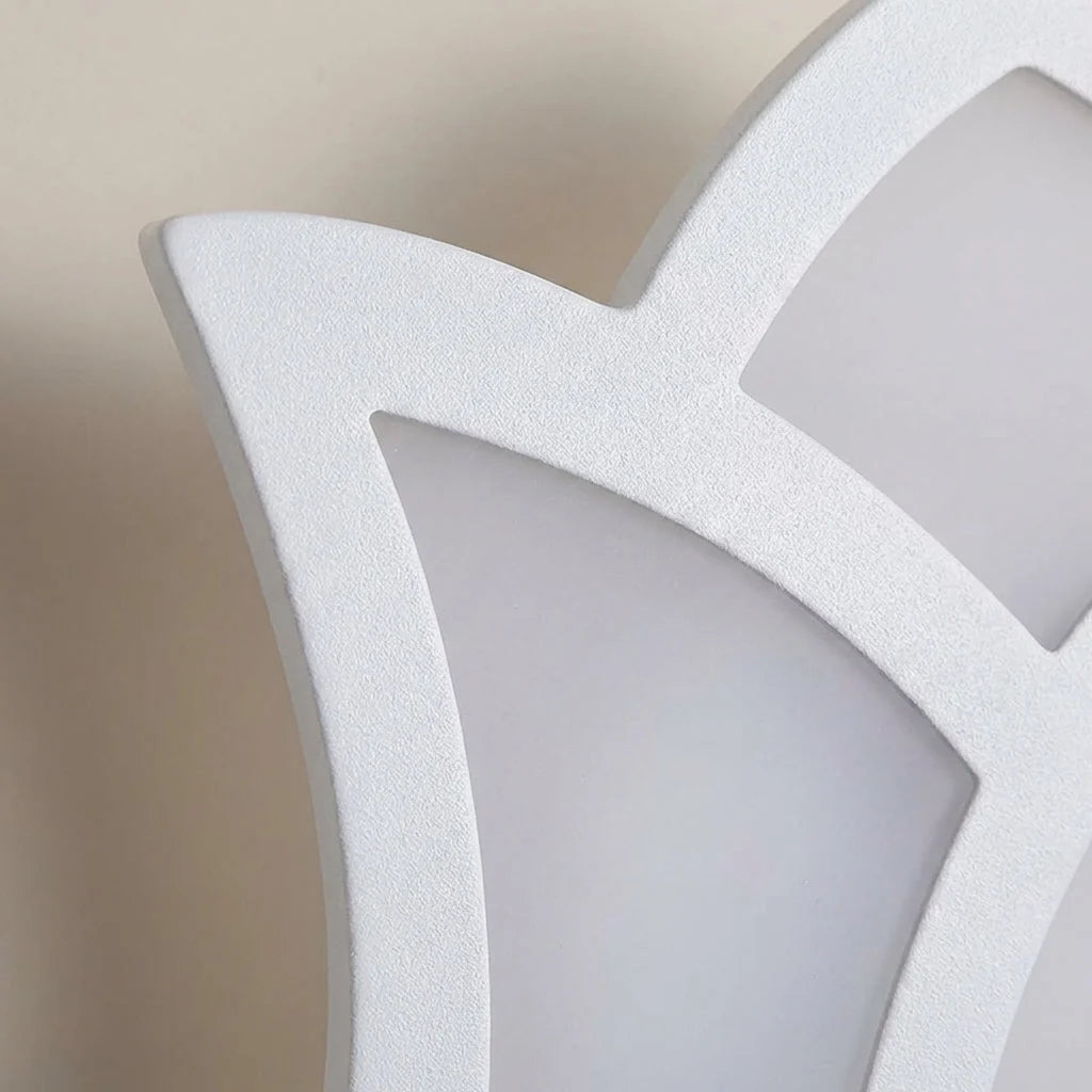 Wall Sconce | Floral Petal Design & Dimmable Warm LED