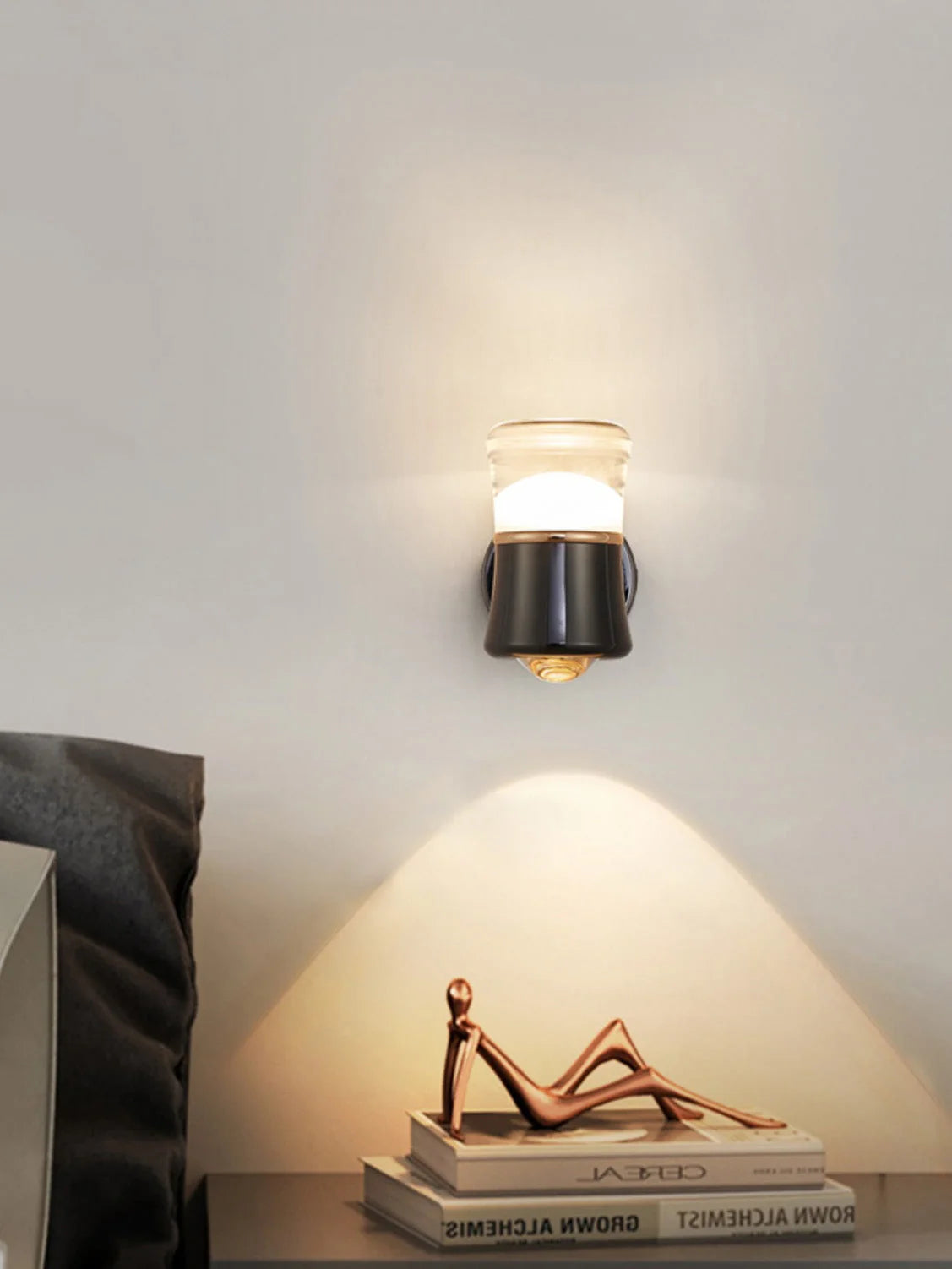 Wall Sconce | Integrated LED & Aluminum Body | IP20 Indoor Use