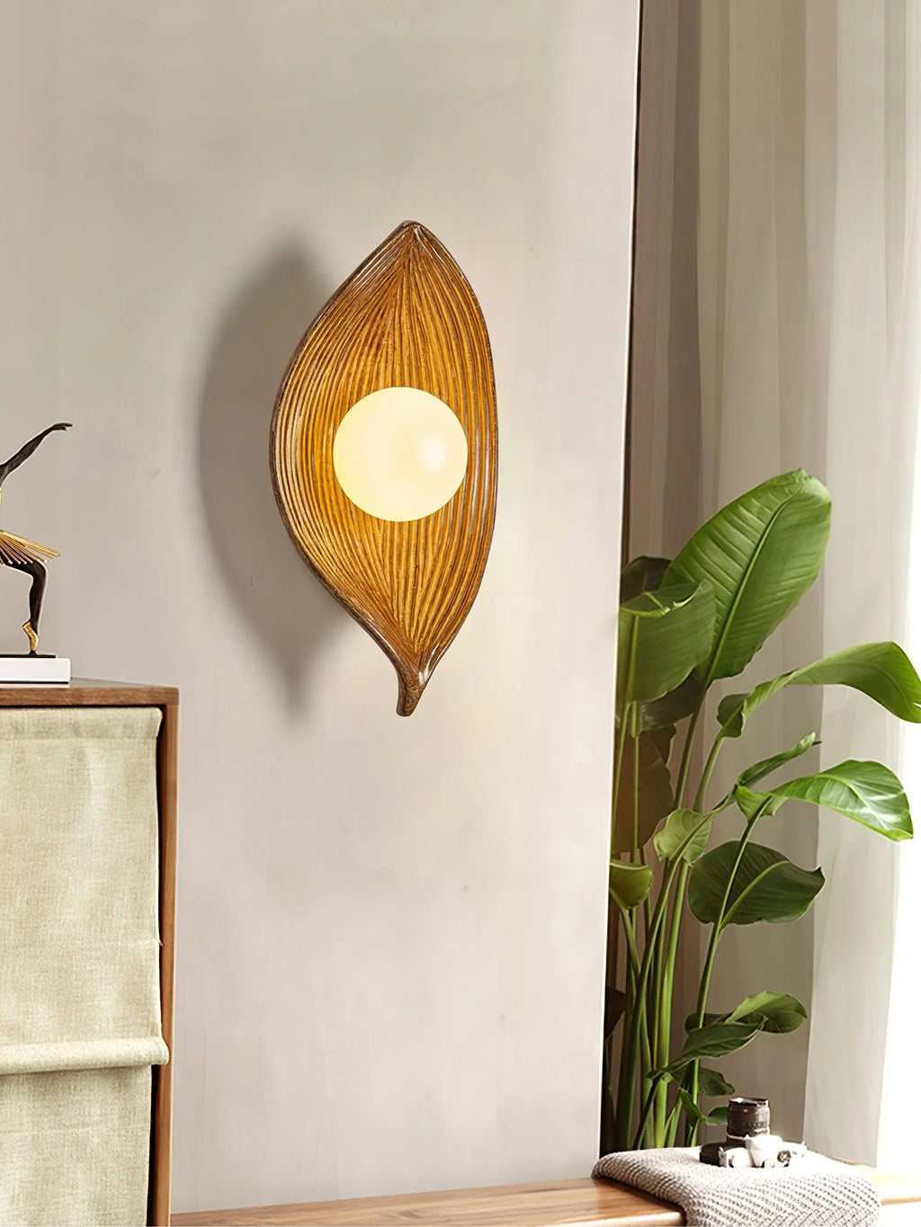 Wall Sconce | Leaf Canoe Design | 30 cm Height