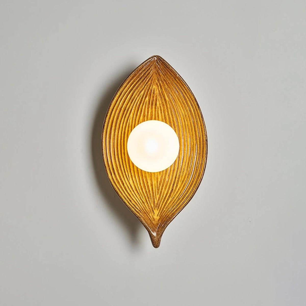 Wall Sconce | Leaf Canoe Design | 30 cm Height
