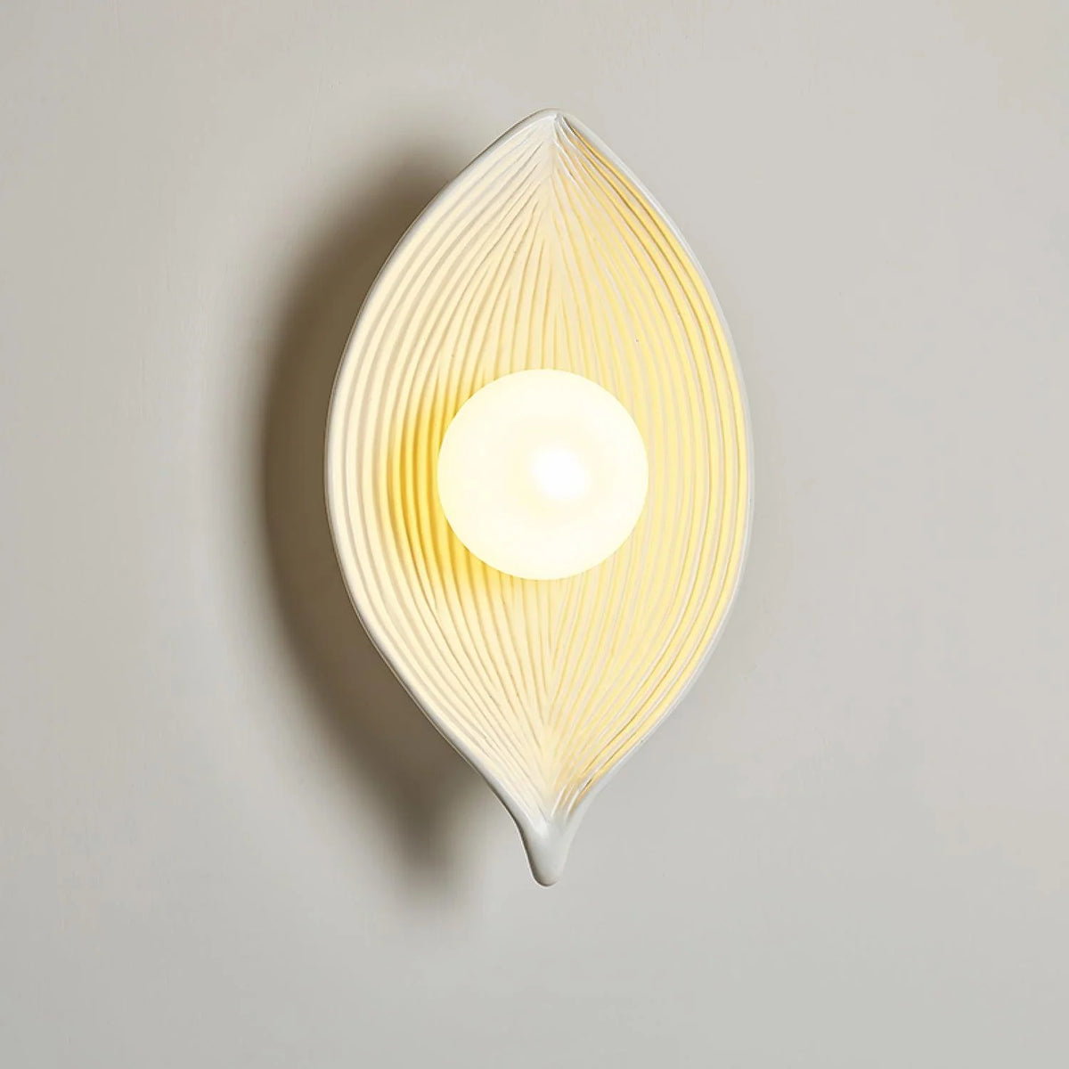 Wall Sconce | Leaf Canoe Design | 30 cm Height